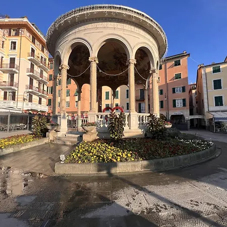 Apartment Mansarda Romantica Rapallo